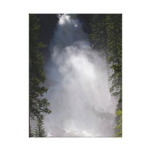 Cascade brumeuse toile tendue