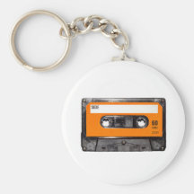 Cassette orange des années 80 d'étiquette porte-clé