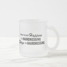 Celui qui se produise - coiffure tasse à café