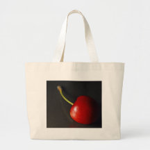 Cerise rouge dans l'obscurité sac de toile
