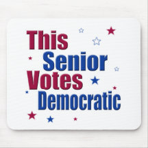 Cet aîné vote Democratic Tapis De Souris