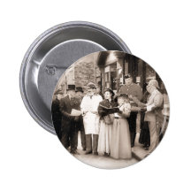 CHANTEURS VICTORIENS DE CHANT DE NOËL BADGE AVEC ÉPINGLE