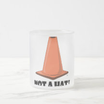 CHAPEAU 2t de CÔNE Mugs