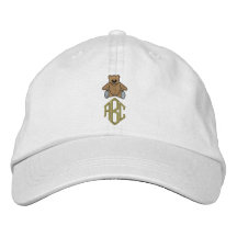 Chapeau brodé décoré d'un monogramme fait sur comm