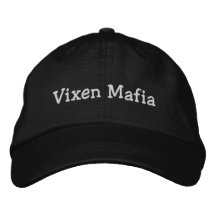 Chapeau brodé par Mafia de renarde