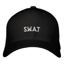 chapeau brodé par s.w.a.t