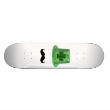 Chapeau et moustache d'étincelle de shamrock du jo plateaux de skate