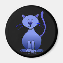 Chat de sourire bleu heureux mignon sur l'aimant n