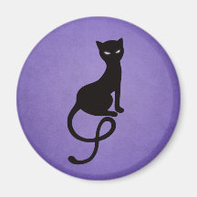 Chat noir mauvais aimable pourpre aimants