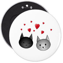 Chats noirs et gris mignons, avec des coeurs badge