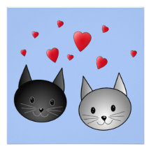 Chats noirs et gris mignons, avec des coeurs cartons d'invitation