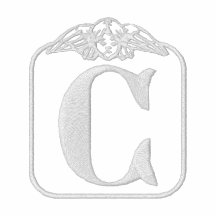 Chemise brodée par monogramme d'ange de la lettre 