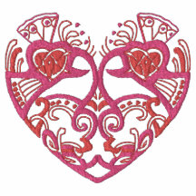 Chemise celtique brodée de Valentine de coeur