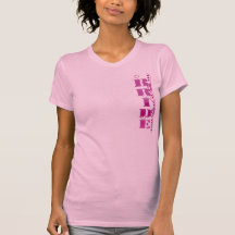 Chemise de jeune mariée avec des coeurs t-shirt