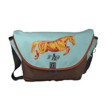 Cheval sautant coloré sacoches