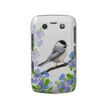 Chickadee couvert par noir dans les myosotis des m étui blackberry bold