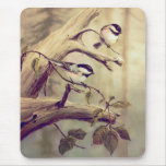 CHICKADEES par SHARON SHARPE Tapis De Souris