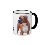 Chien de boxeur - ne touchez pas ma tasse !