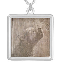 Chiot de loup en bois bijouterie personnalisée