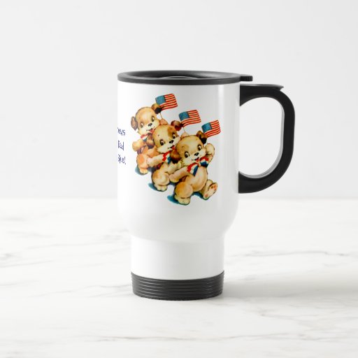 Chiots vintages avec la tasse de voyage de drapeau