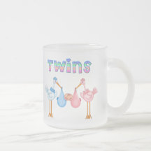 Cigogne avec des jumeaux tasse à café