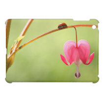 Coccinelle et fleur de défenseur de la veuve et de coques mini ipad