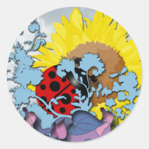 Coccinelle sur le tournesol autocollant rond