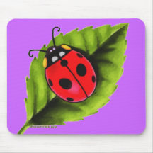 Coccinelle sur une feuille tapis de souris