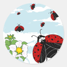 coccinelles en vol autocollants ronds