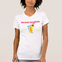Cocktails de boissons de parapluie t-shirt
