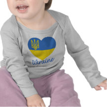Coeur de drapeau de l'Ukraine T-shirt
