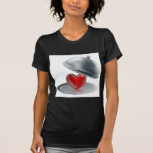Coeur sur un plateau argenté t-shirt