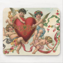 Coeur victorien vintage d'anges de cupidons de Val Tapis De Souris