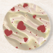 Coeurs rouges et caboteur blanc de satin dessous de verres