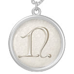 Collier argenté de monogramme - lettre N