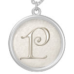Collier argenté de monogramme - lettre P