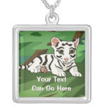 Collier blanc de CUB de tigre