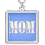 Collier de carré de maman du football