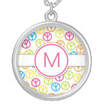 Collier de monogramme de signe de paix