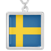 Collier élégant avec le drapeau de la Suède