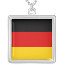 Collier élégant avec le drapeau de l'Allemagne