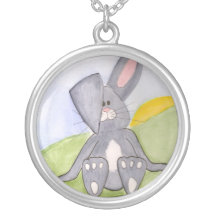 Collier ensoleillé de lapin