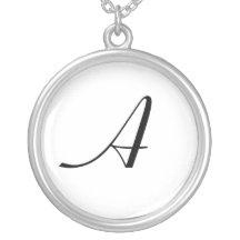 Collier initial
