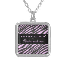 Collier personnalisé par Quinceanera fascinant de 