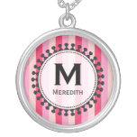 Collier rose de monogramme de tentes lumineuses