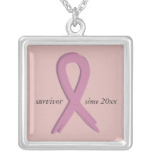 Collier rose de survivant de cancer du sein de rub