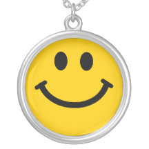 Collier souriant heureux jaune de visage