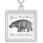 Collier vintage d'hippopotame