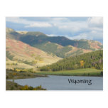 Collines rouges de carte postale du Wyoming