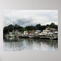 COMMENCER AU-DESSOUS DE $20 - bateaux un jour nuag Affiche